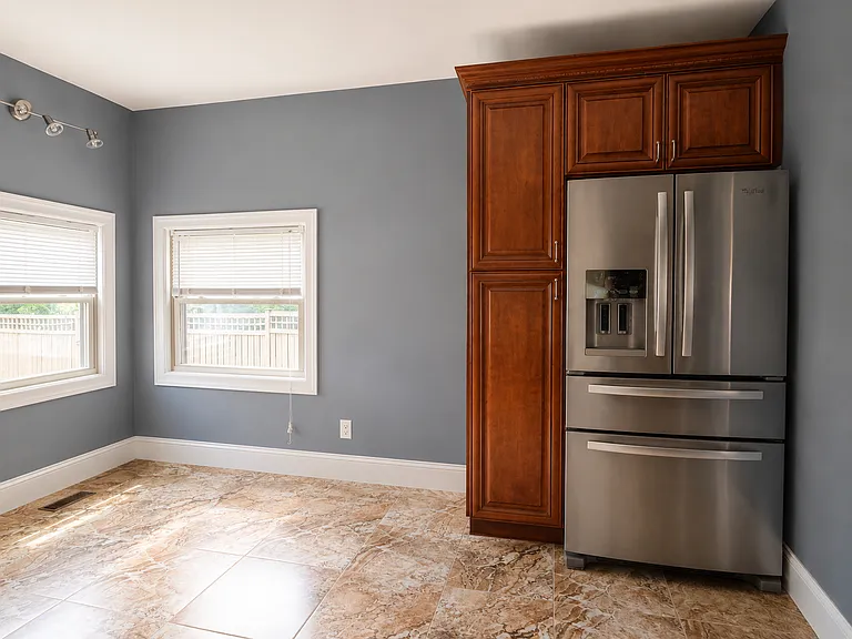 2449 Dale Ave — Photo 21