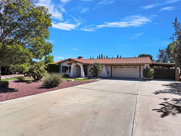 3rd image of 15033 Riverside Way