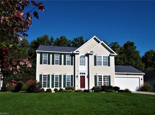 675 Chilham Cir, Uniontown, OH 44685