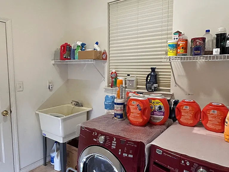 240 Kensington Dr — Photo 25