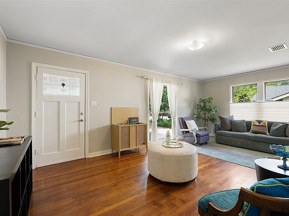 5th image of 1404 Justin Ln #1