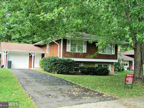 3rd image of 4108 Lamarre Dr
