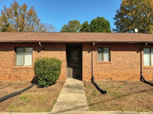 500B Cokesbury St, Greenwood, SC 29649