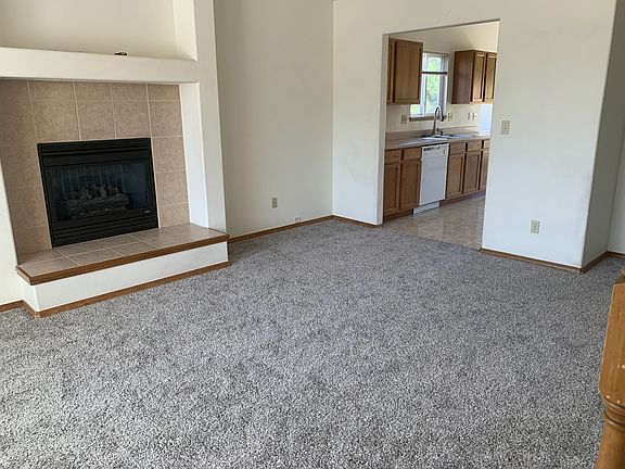 2nd image of 5162 Chaise Dr