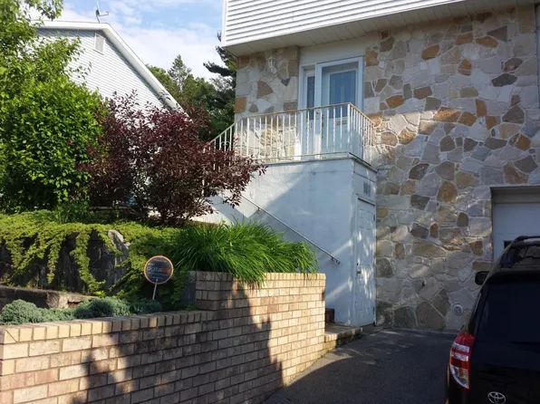 21 Read Ave, Yonkers, NY 10707