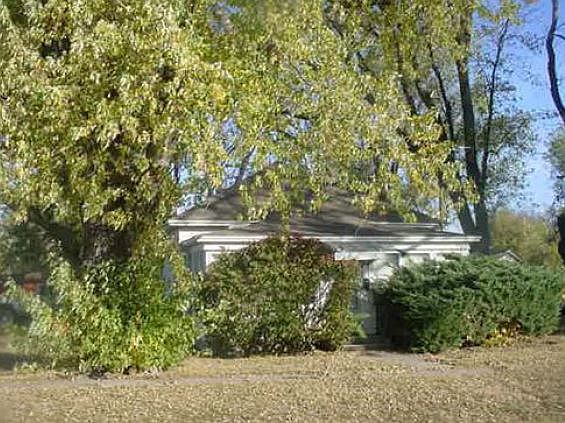 1st image of 511 East St
