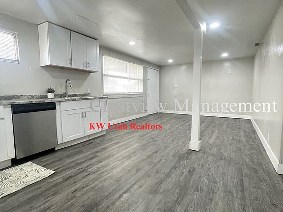 2nd image of 968 N Cornell St #D