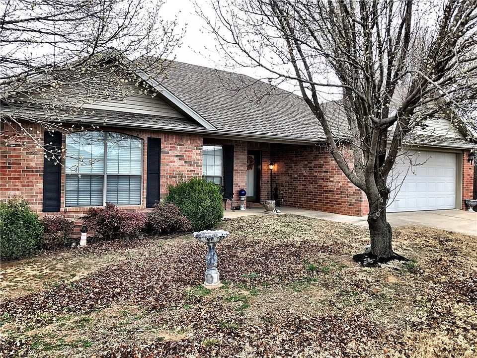1st image of 150 Whitney Ln