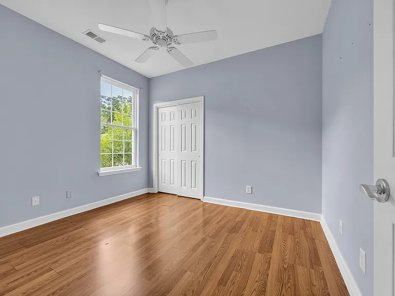 101 Zinnia Dr — Photo 13