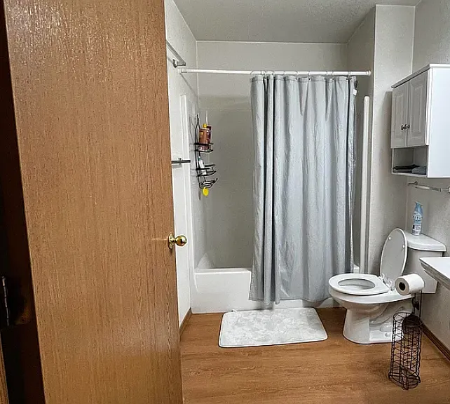1551 N Polk Ext #3 — Photo 3
