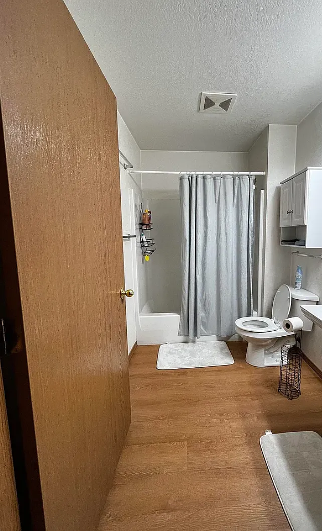 Building Photo - 1551 N Polk Ext #1