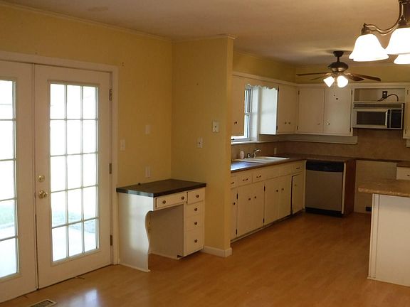 5th image of 1251 Macklyn Ln