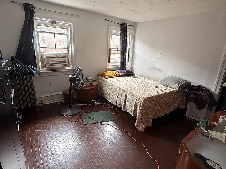 4504 Walnut St #7 — Photo 9