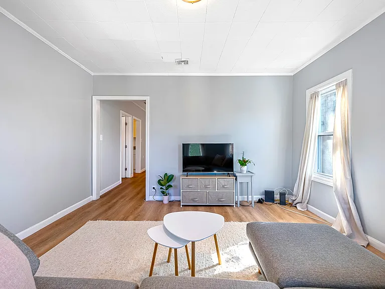 30 Hooper St #2 — Photo 8