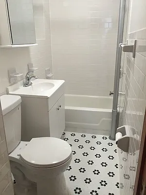 Rented by Ilene Axelowitz, LREB | media 11