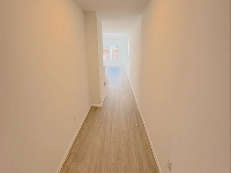 1033 Cortijo Way — Photo 5