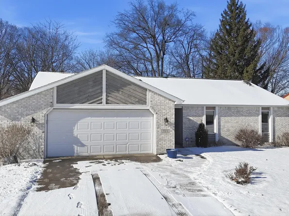723 Pinehurst Dr, Fort Wayne, IN 46815