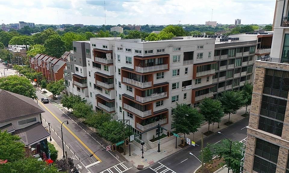 1st image of 775 Juniper St NE #208
