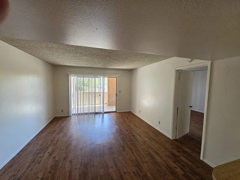 540 N May St #3119 — Photo 10