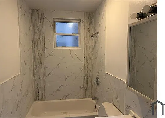 4 bed, $1,950 — Photo 2