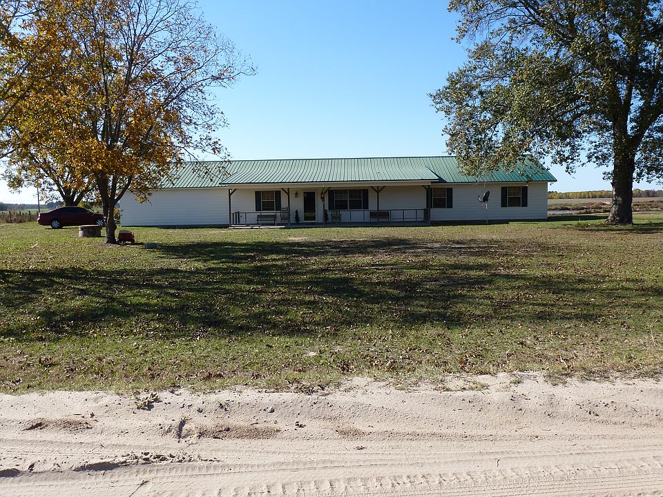 1st image of 778 Twin Lakes Dr