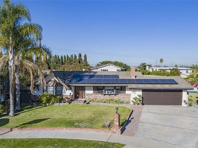 700 S Yana Dr — Photo 1