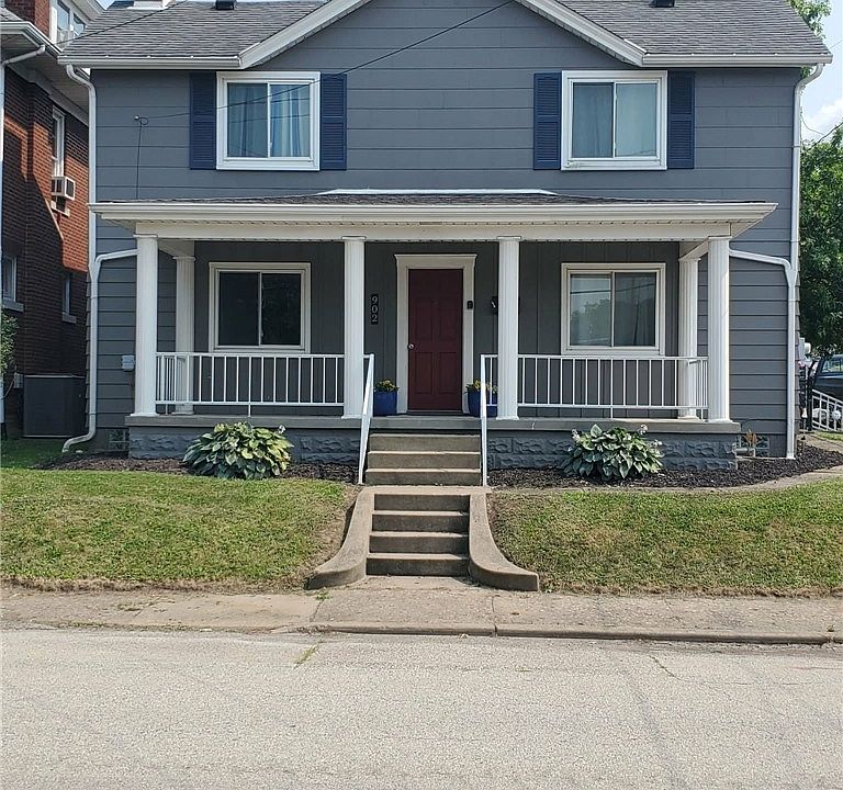 1st image of 902 Henry St