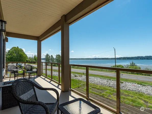 1300 Peace Portal Drive #202, Blaine, WA 98230