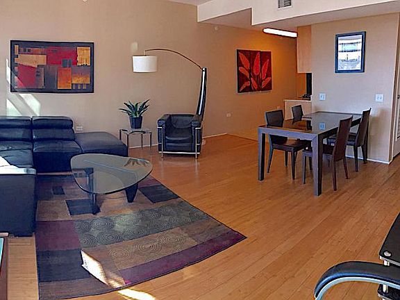 4th image of 4808 N 24th St Unit 306