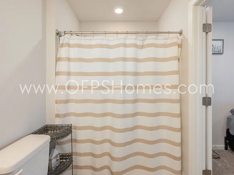 4623 Naval Ct — Photo 28