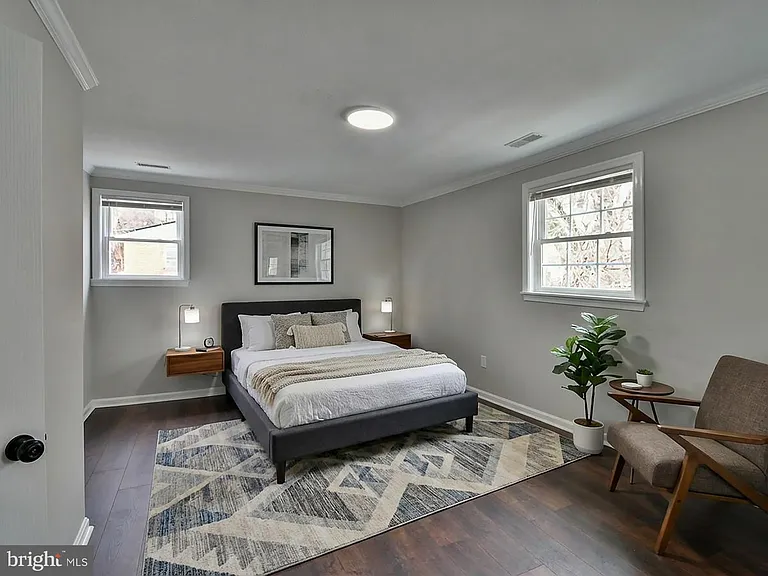 10 Bayou Ave #TOP FLOOR — Photo 7