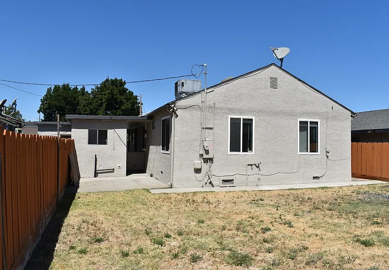1333 Frank Ave — Photo 23