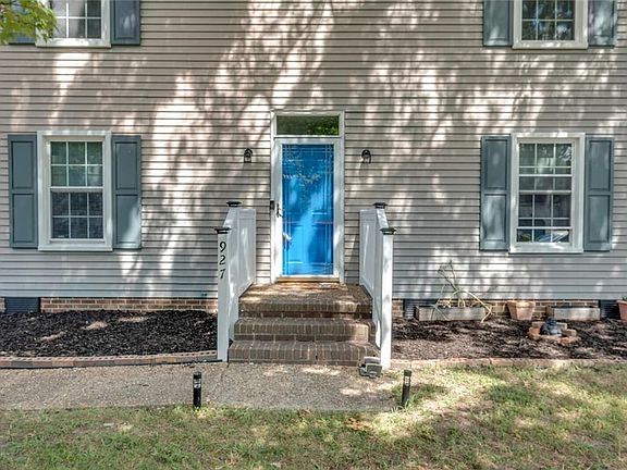 4th image of 927 Jouett Drive
