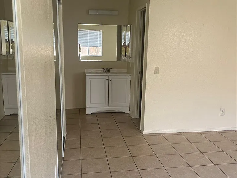 13685 Ocotillo Rd — Photo 13