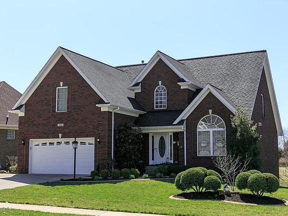 RealTourCast _ Family Realty _ Hickory G