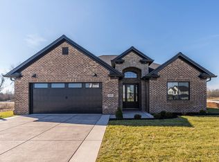 209 Golden Burley Ave, Nicholasville, KY 40356