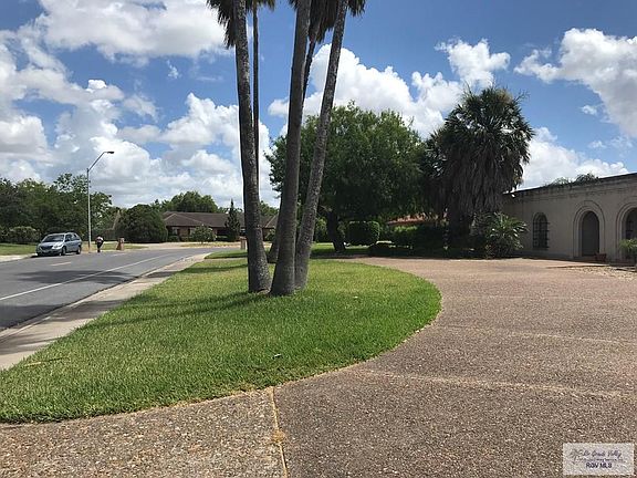 4th image of 144 Creekbend Dr