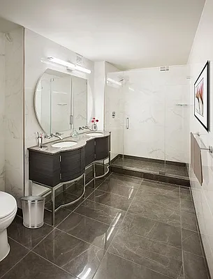 Rented by Invesco Affiliates | media 41