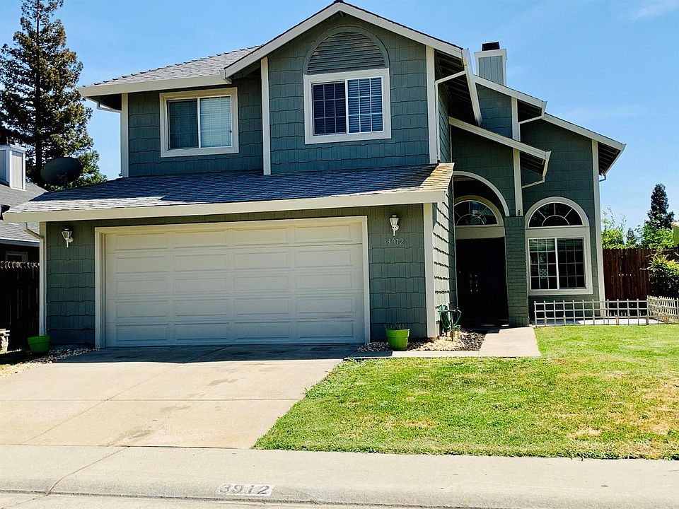 2nd image of 3912 Diane Dr