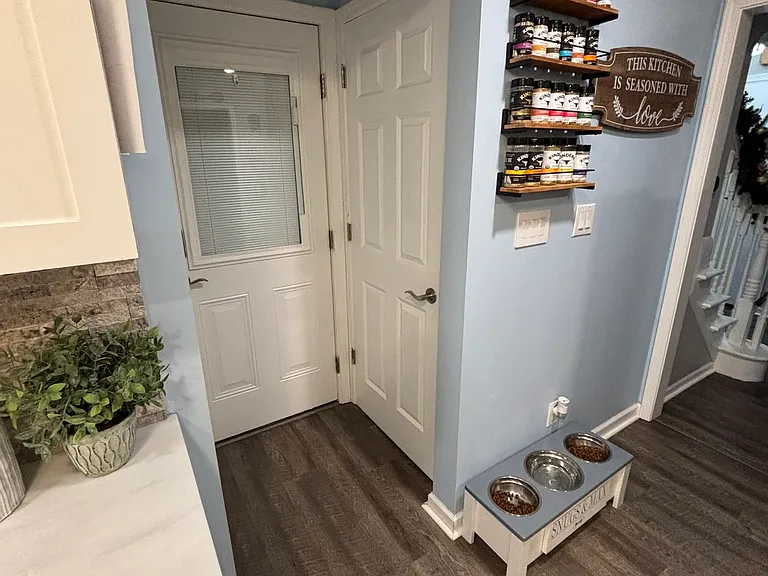 3749 Maxwell Rd — Photo 9