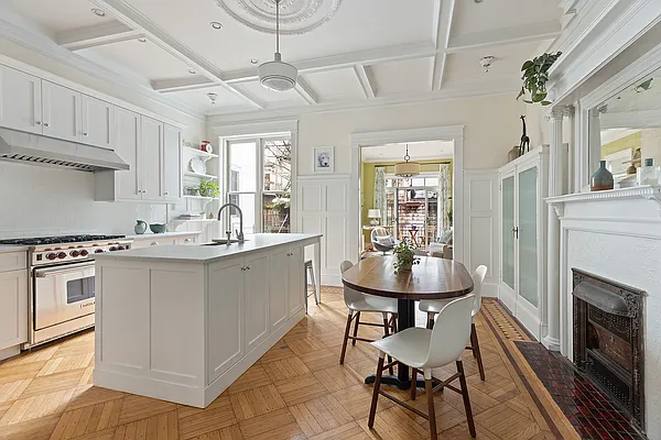 Sold by Compass | media 4