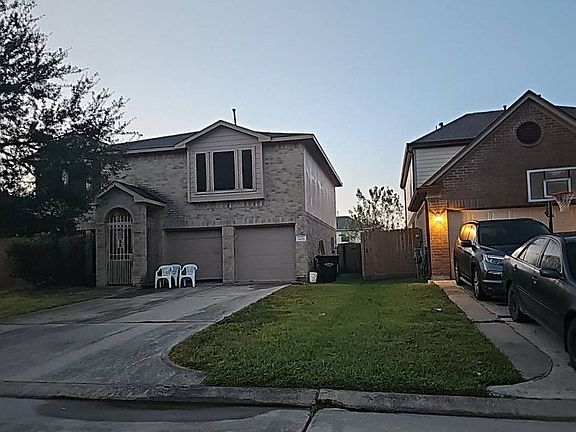 2nd image of 12222 Kings Garden Ct