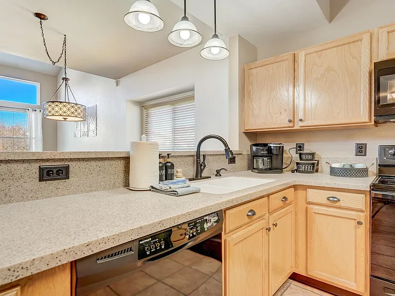 Fully equipped kitchen!