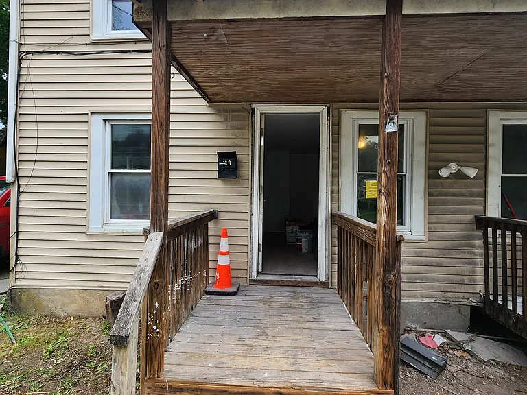128 Center St #2 — Photo 5