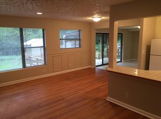 2421 E Lotus Rd, Jacksonville, FL 32211