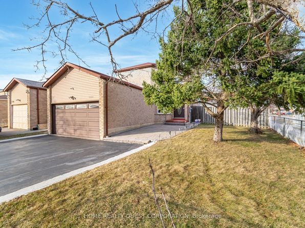 1722 Princelea Pl, Mississauga, ON L5M 3R4