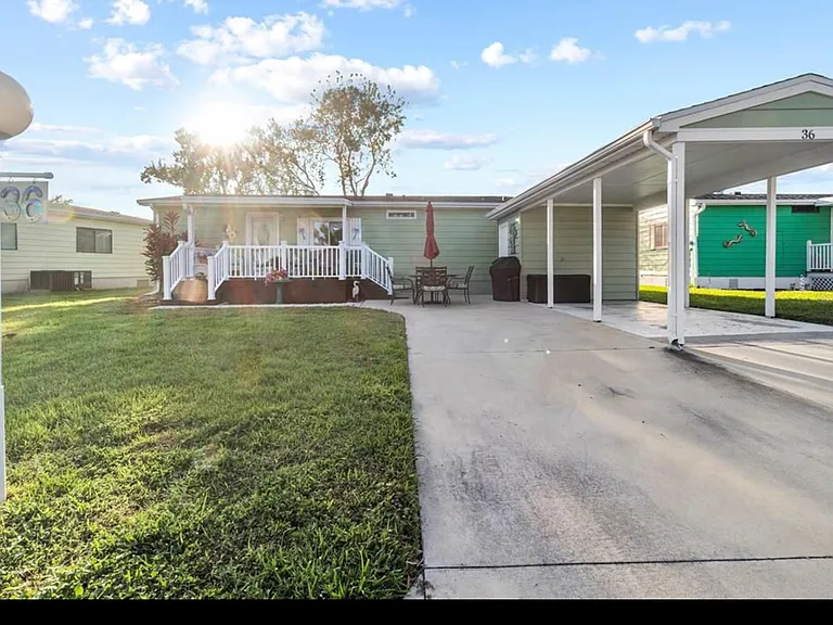 Wood Owl Ave — Photo 2