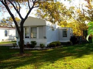 1865 S Bay Dr, Pt Clinton, OH 43452