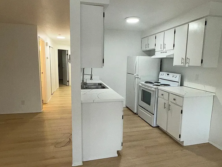 Viking Suites — Photo 26