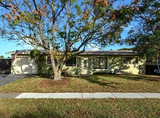1304 S Deerfield Ave, Deerfield Beach, FL 33441